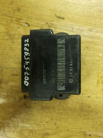 Przekaźnik świec żarowych 0075459832 Mercedes