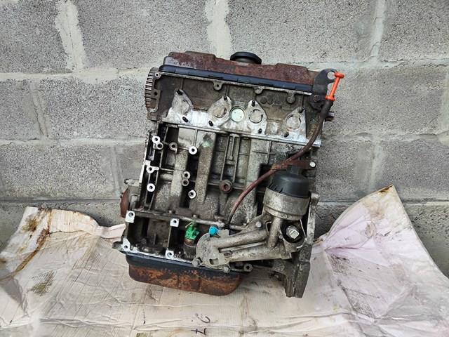 Do koszyka Silnik w komplecie Citroen Nemo  