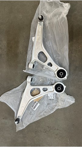 Wahacz zawieszenia przedniego dolny lewy Nissan/Infiniti 545016RR0B cena, od 294,67 USD