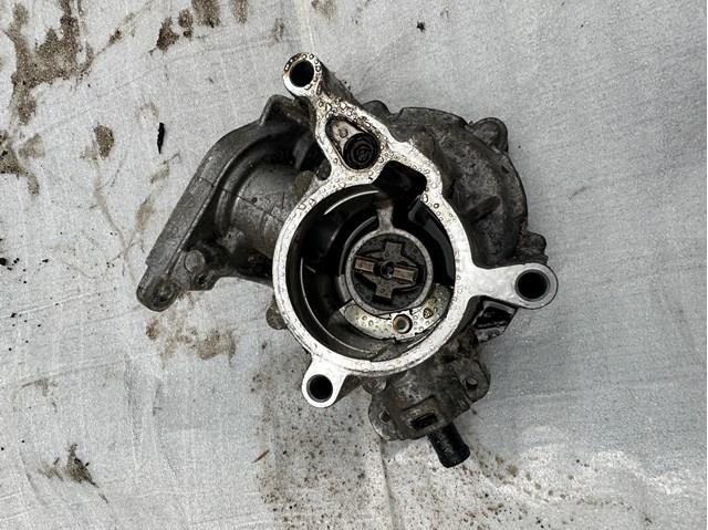 Do koszyka 06J145100G VAG Pompa podciśnienia