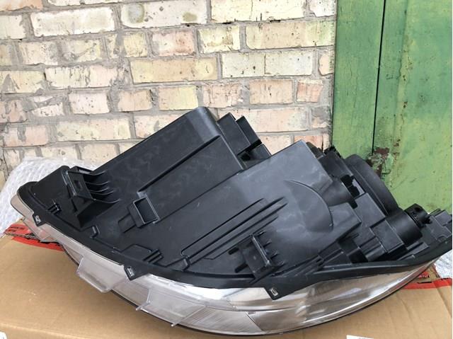 Reflektor prawy Mercedes 9109060100