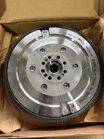 Koło zamachowe silnika 9841562380 Peugeot/Citroen