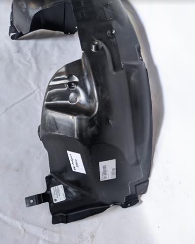 Nadkole błotnika przedniego prawe Ford Mustang VI coupe (ZG) (2014 - 2023) cena, od 44,48 USD