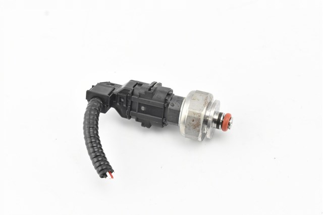 Czujnik ciśnienia paliwa Toyota Yaris CROSS SUV (MXP) (2020 - 2026) cena, od 62,74 USD