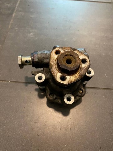 1J0422134B VAG Pompa wspomagania hydraulicznego kierownicy