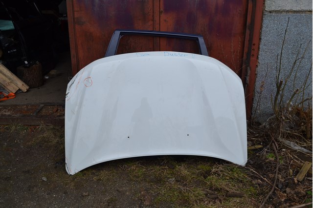 Do koszyka 651008347R Renault (RVI) Maska silnika
