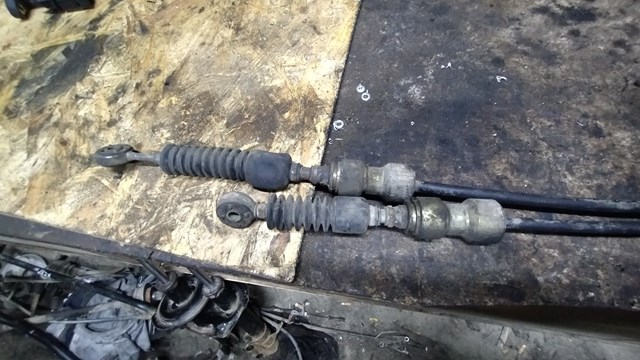 Linka dźwigni zmiany biegów podwójna Nissan X-Trail SUV (T30) (2001 - 2007) cena, od 283,12 USD