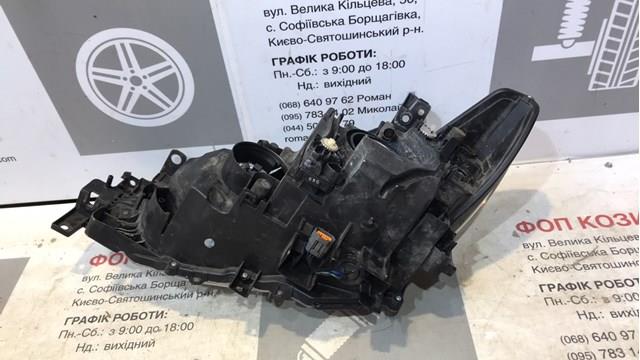 Reflektor prawy Mazda GHP9510K0F