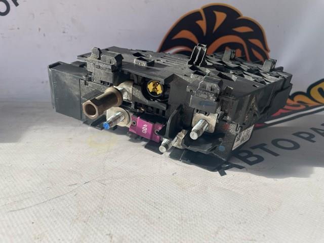 Do koszyka Skrzynka bezpieczników Mercedes ML/GLE  W166