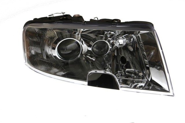 Reflektor prawy Depo/Loro/Abakus 6651109RMLDEMF