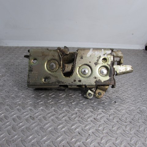  Zamek klapy bagażnika (3/5 drzwi tylnych) Mercedes Sprinter 