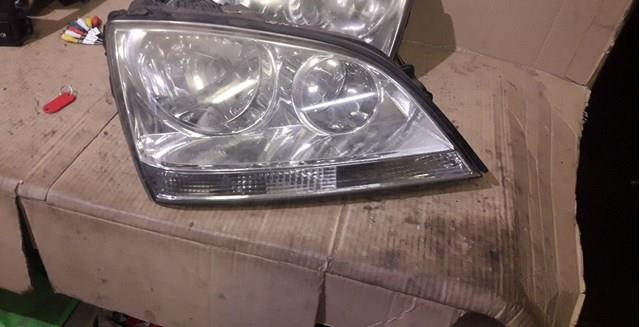 921023E010 Hyundai/Kia Reflektor prawy