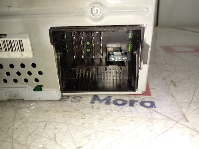 Radioodtwarzacz (radio AM/FM) do Volkswagen Passat B7 362