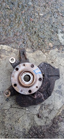 Do koszyka 9403646938 Fiat/Alfa/Lancia Czop (zwrotnica) przedni lewy