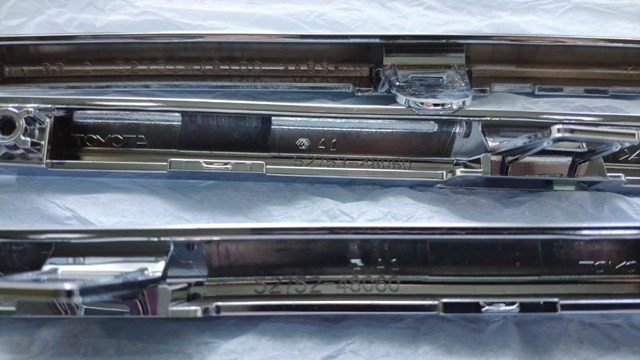 5275248060 Toyota Listwa ochronna zderzaka tylnego prawa