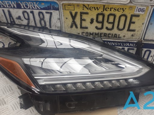Reflektor prawy Nissan/Infiniti 260109UF0C cena, od 1280,51 USD