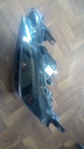 811500DP50 Toyota Reflektor lewy