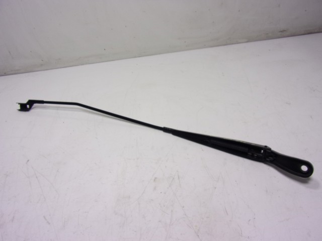 Ramię wycieraczki szyby przedniej Citroen Berlingo 