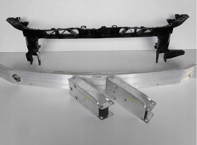 Wzmocnienie zderzaka przedniego Mercedes A1776205001 cena, od 254,43 USD