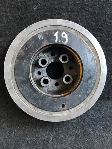 Koło pasowe wału korbowego 038105243F VAG