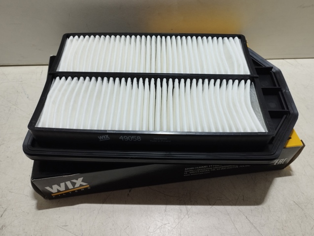 49058 WIX Filtr powietrza