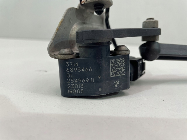 Czujnik położenia pojazdu przedni 6895466 BMW
