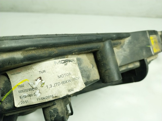 51821155 Fiat/Alfa/Lancia Dyfuzor chłodnicy, w komplecie z silnikiem i wirnikiem