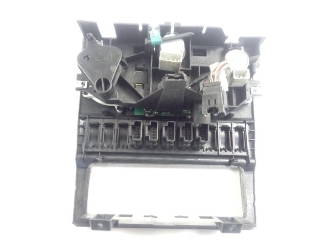  Iveco 568740100