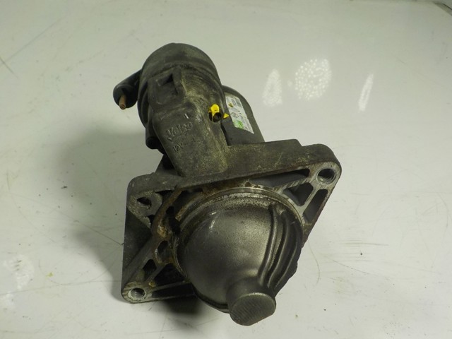 Rozrusznik Renault (RVI) 8200568535E