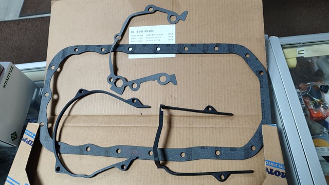 Zestaw uszczelek silnika pełny Mazda FE0199100