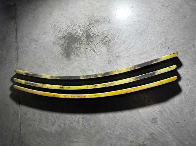 A9063212803 Mercedes Resor przedni