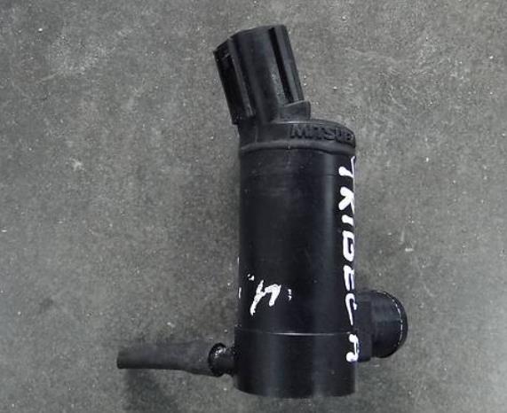 Do koszyka TQ17052 Tqparts Pompka spryskiwacza szyby przedniej