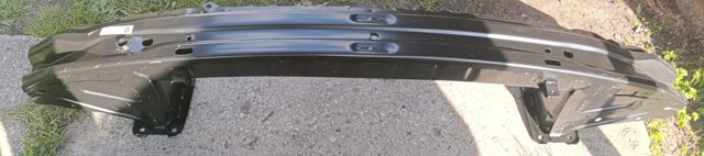 FP6745940 FPS Wzmocnienie zderzaka przedniego