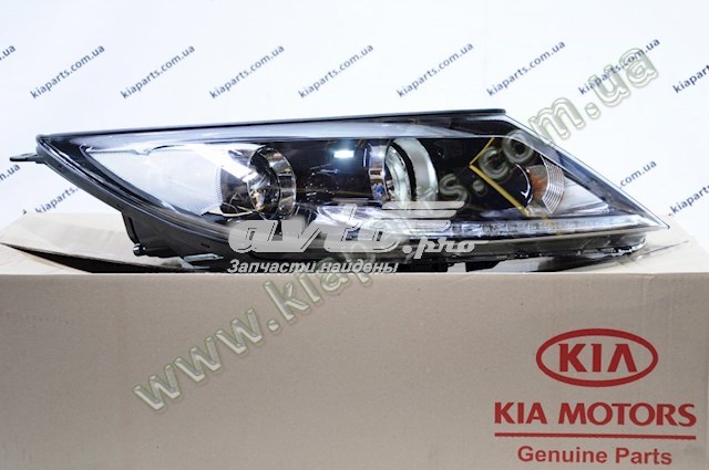 Reflektor prawy Hyundai/Kia 921023U290