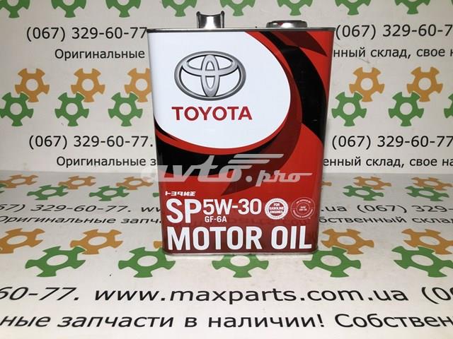 Olej do silnika Toyota 0888013705