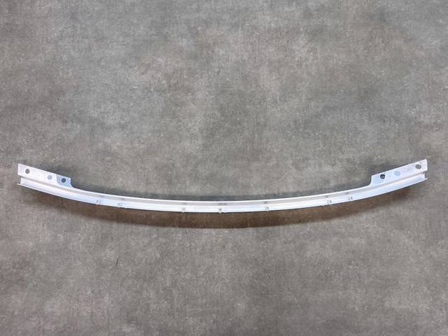  Land Rover LR136981