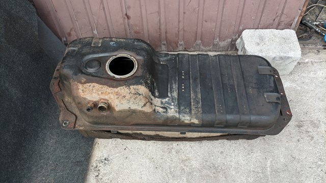 Zbiornik paliwa KIA Sorento I SUV (JC) (2002 - 2006) cena, od  