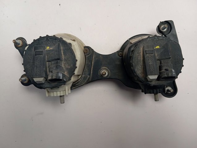 Lampa przeciwmgielna lewa/prawa 504181095 Iveco