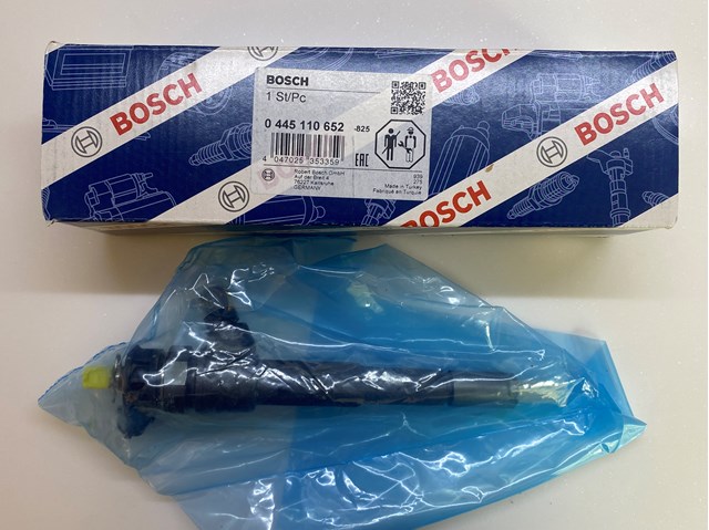 166000121R Renault (RVI) Wtryskiwacz paliwa