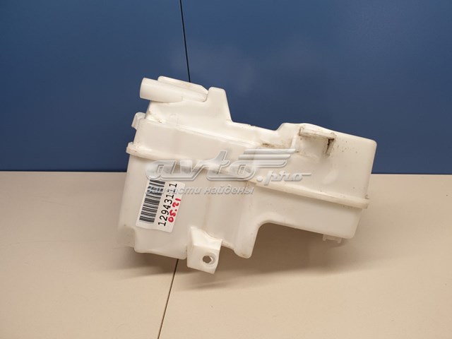Do koszyka Zbiorniczek spryskiwacza szyb Volvo XC40  536