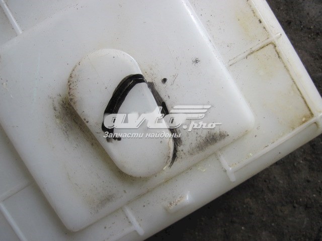Zbiorniczek wyrównawczy układu chłodzenia do Suzuki Swift III RS