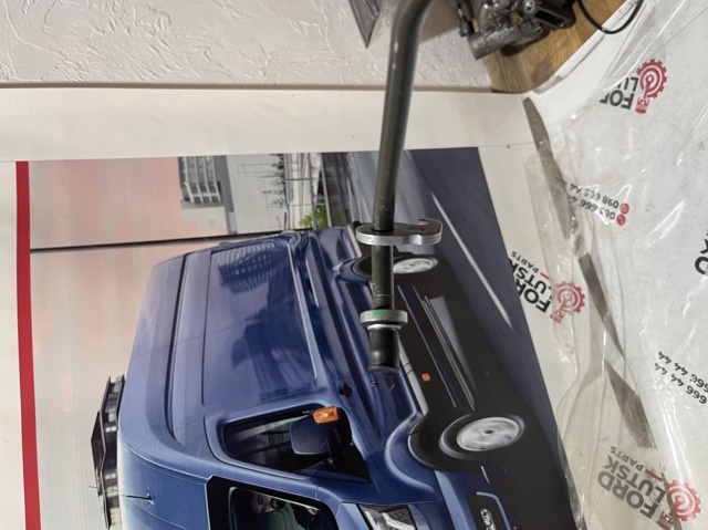  Ford BK213E586CG
