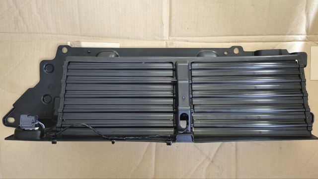 LR102691 Land Rover Żaluzja chłodnicy