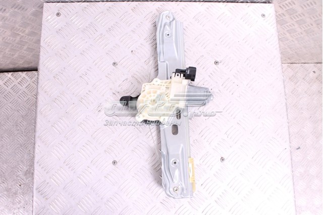 924132104 Ford 