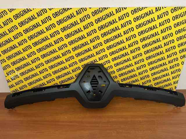 Listwa ochronna atrapy chłodnicy 623823514R Renault (RVI)