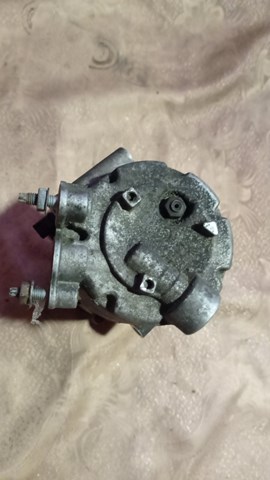 AV6N19D629BC Ford Sprężarka klimatyzacji