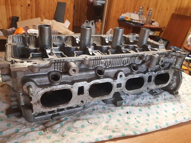 Do koszyka Głowica cylindrów Nissan Rogue  T32U