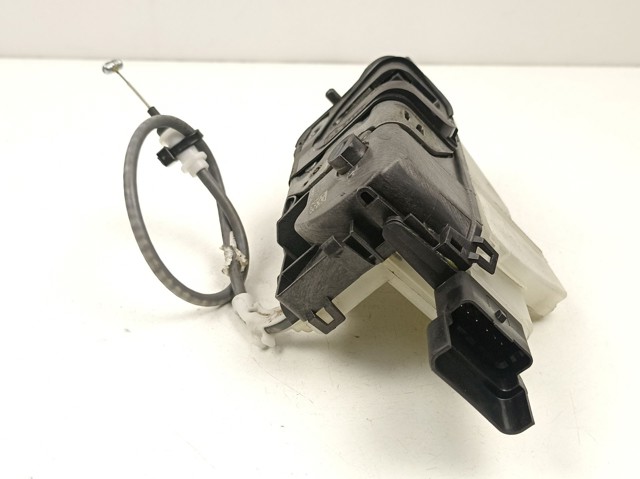Zamek drzwi przednich lewych Peugeot/Citroen 9816343480
