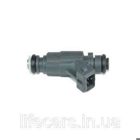 Wtryskiwacz paliwa 1106013158 Geely