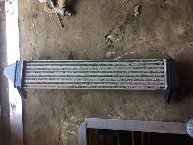 Chłodnica intercoolera 8200409045 Renault (RVI)